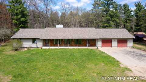 4334 Brunswick Road, Holton, MI 49425