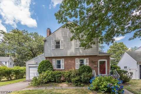 699 Kent Ave, Teaneck, NJ 07666