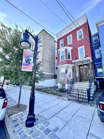809 PALISADE AVE, Union City, NJ 07087