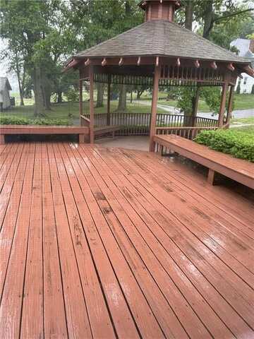 207 S Ives Street, Highland, KS 66035