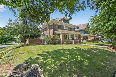 3542 Tracy Avenue, Kansas City, MO 64109