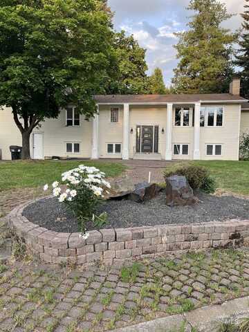 1024 El Cajon, Moscow, ID 83844