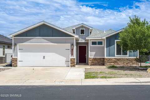2997 St Charles Ave Avenue, Las Cruces, NM 88012