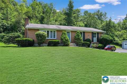 6913 Jay Street, SLATINGTON, PA 18080