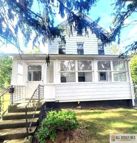 26 Sherman Street, Jamesburg, NJ 08831