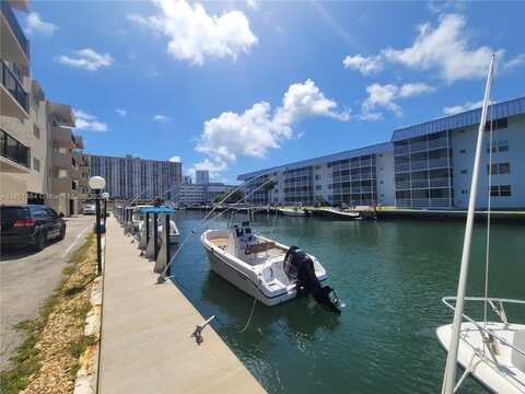 3860 NE 170th St, North Miami Beach, FL 33160