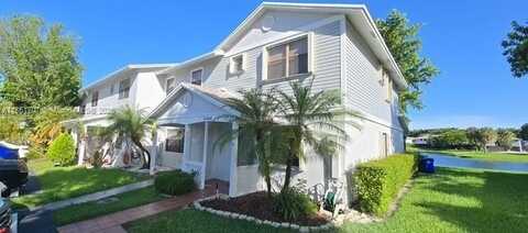 10548 NW 6th St, Pembroke Pines, FL 33026