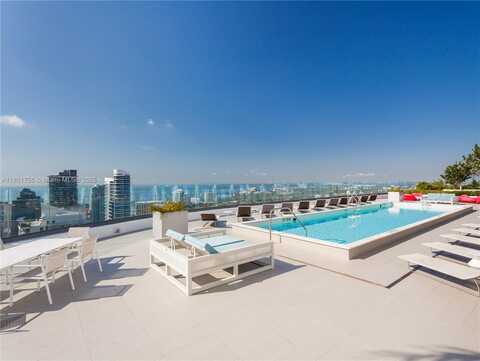 45 SW 9th St, Miami, FL 33130