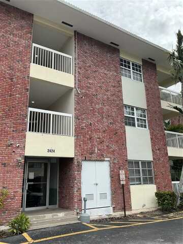 2424 SE 17th Cswy, Fort Lauderdale, FL 33316