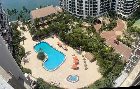 540 Brickell Key Dr, Miami, FL 33131