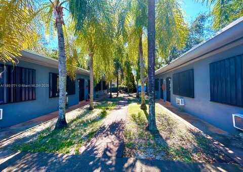 30 NW 71st St, Miami, FL 33150