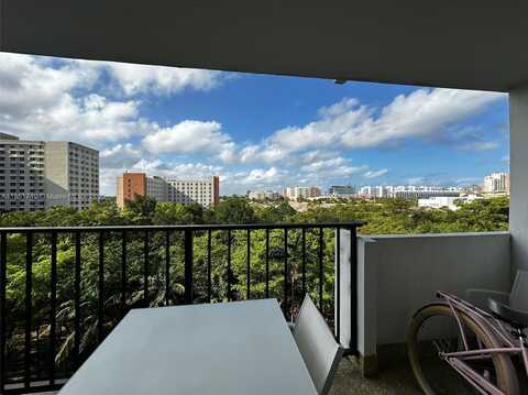2780 NE 183rd St, Aventura, FL 33160