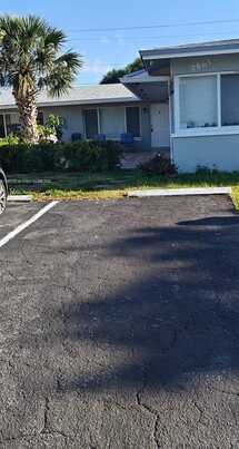 2859 NE 30th St, Fort Lauderdale, FL 33306