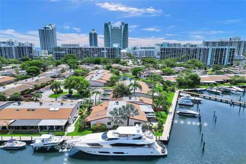2649 S Parkview Dr, Hallandale Beach, FL 33009
