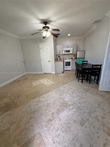 15359 SW 172nd Ter, Miami, FL 33187