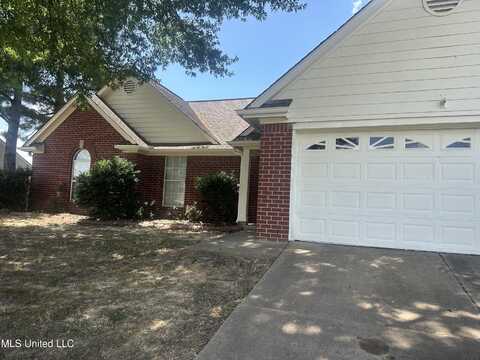 6741 Hunters Crossing, Horn Lake, MS 38637