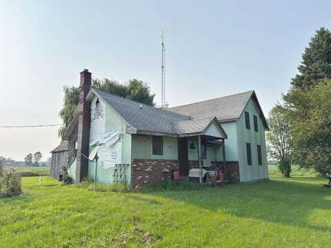 1840 Old M51, Applegate, MI 48401