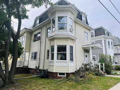 18 Appleton St, Somerville, MA 02144