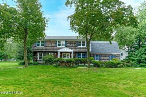 32 Woods Road, Freehold, NJ 07728