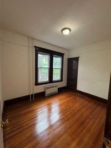 223 Treadwell Avenue, Staten Island, NY 10302