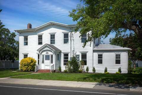 307 South Ocean, Patchogue, NY 11772