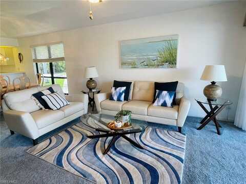 4410 Chantelle, NAPLES, FL 34112