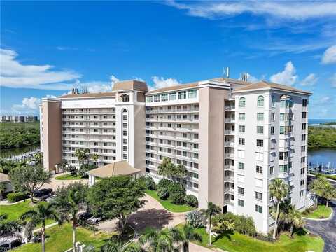 13105 Vanderbilt, NAPLES, FL 34110