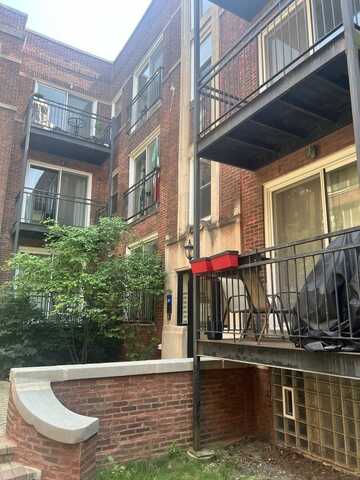 3705 N Kenneth Avenue, Chicago, IL 60641