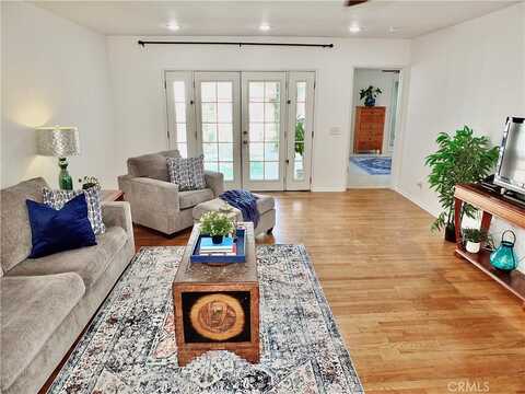 4306 Hackett Avenue, Lakewood, CA 90713