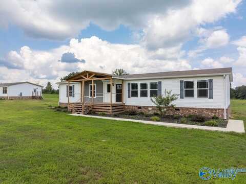 106 County Road 732, Ider, AL 35981