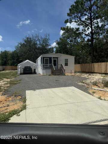 209 DAWN Avenue, Interlachen, FL 32148