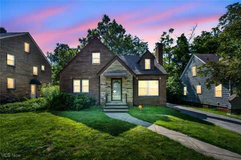 2010 E 221st Street, Euclid, OH 44117