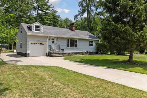 2353 W Hedgewood Drive, Westlake, OH 44145