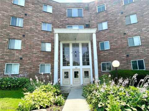 355 Solon Road unit: 306, Chagrin Falls, OH 44022