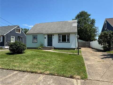 2716 Gilbert Avenue NE, Canton, OH 44705