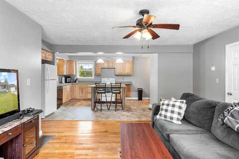 6 Brown Avenue, Swanton, VT 05468