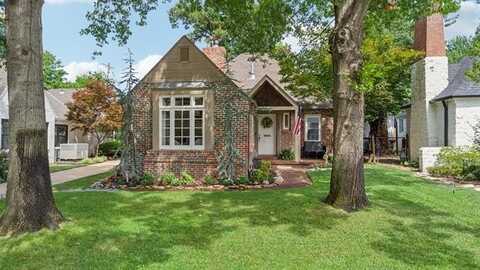 1631 S Delaware Place, Tulsa, OK 74104