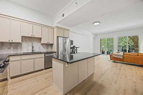 3225 Turtle Creek Boulevard, Dallas, TX 75219