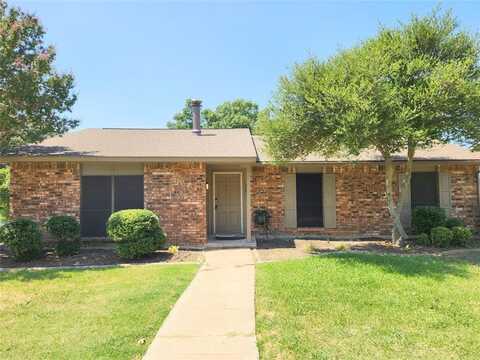 5224 Cole Drive, The Colony, TX 75056