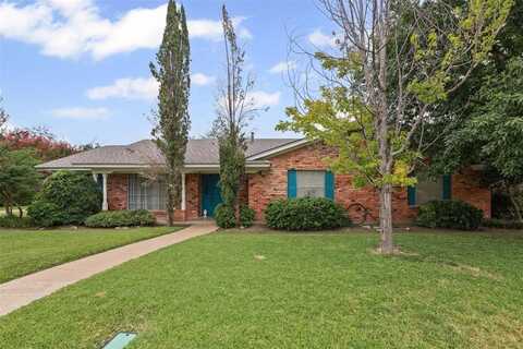7008 Serrano Drive, Fort Worth, TX 76126