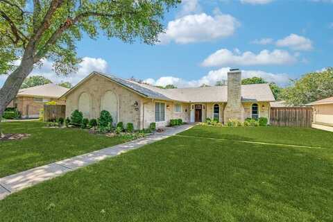 821 Daventry Drive, Garland, TX 75040