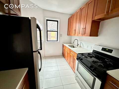 541 West 144th Street, New York, NY 10031