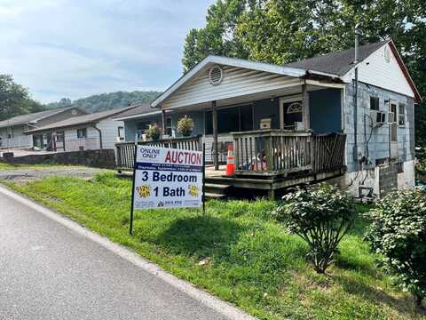 4036 40th Street, Nitro, WV 25143