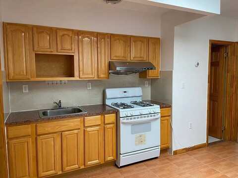 324 53 ST, Brooklyn, NY 11220