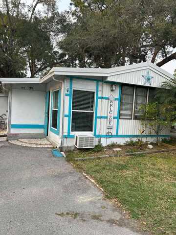10521 SCENIC DR, Port Richey, FL 34668