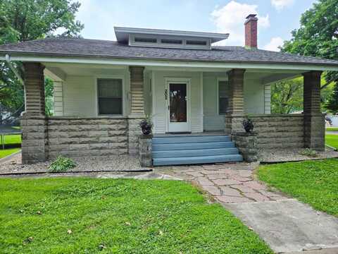 202 S Division St, Stronghurst, IL 61480
