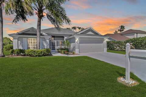 3650 Sunland Ln, Estero, FL 33928