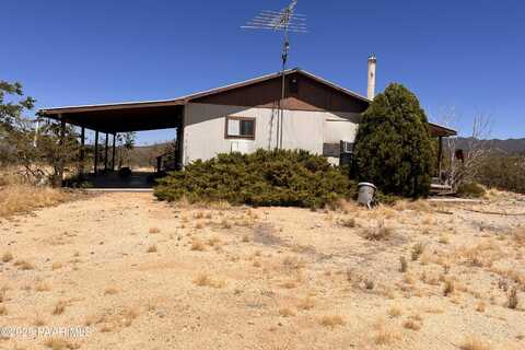 7580 W Lowell Drive, Kirkland, AZ 86332
