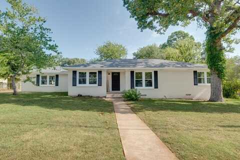 1103 Woodland Dr, PALESTINE, TX 75801