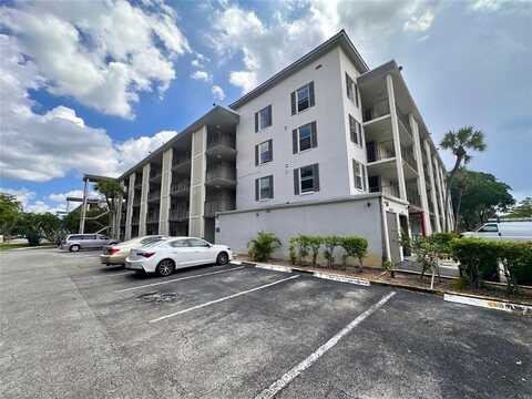 4899 NW 26th Ct, Lauderdale Lakes, FL 33313